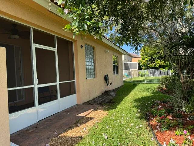 759 Gazetta Way — Photo 42