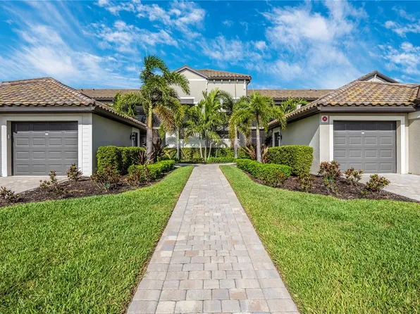 5674 Palmer Circle Dr #203, Bradenton, FL 34211