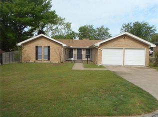 3024 Cortez Dr, Fort Worth, TX 76116