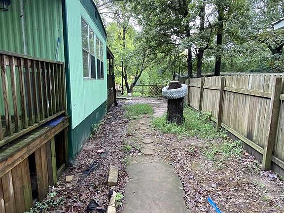 3rd image of 21219 Lometa Ln