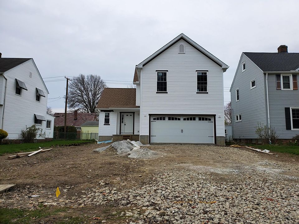 1st image of 21050 S Lake Shore Blvd