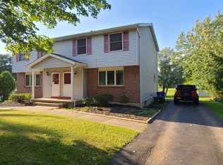5180 Berg Rd, West Seneca, NY 14218