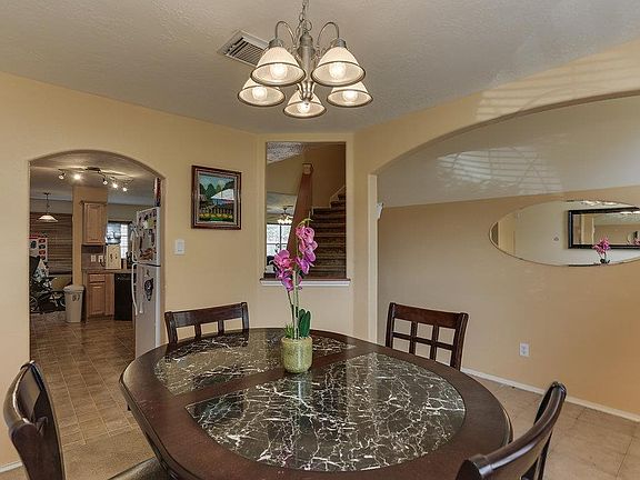 5th image of 22235 Queenbury Hills Dr