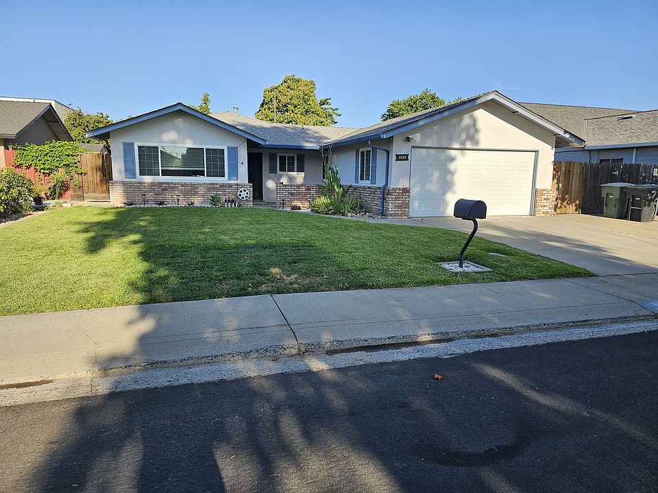1st image of 1833 Ortega Dr