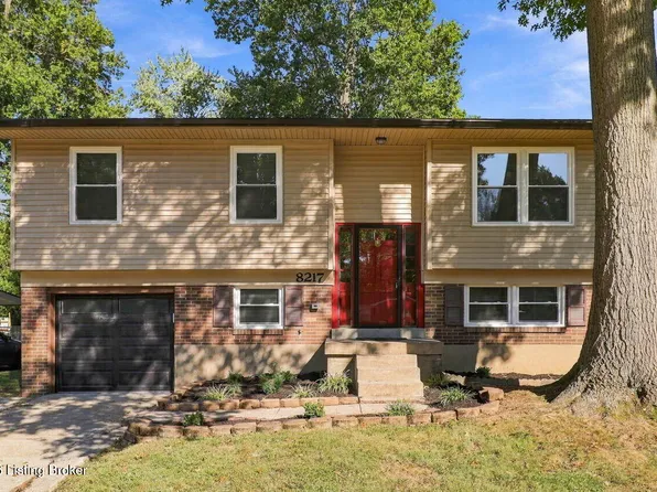 8217 Candleglow Ln, Louisville, KY 40214