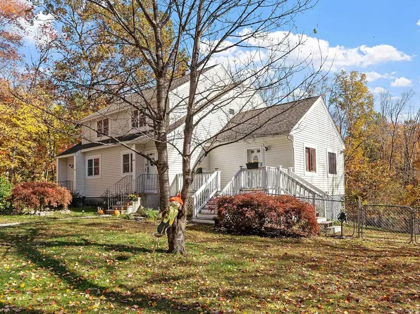 17 Pingree Hill Road #R, Derry, NH 03038