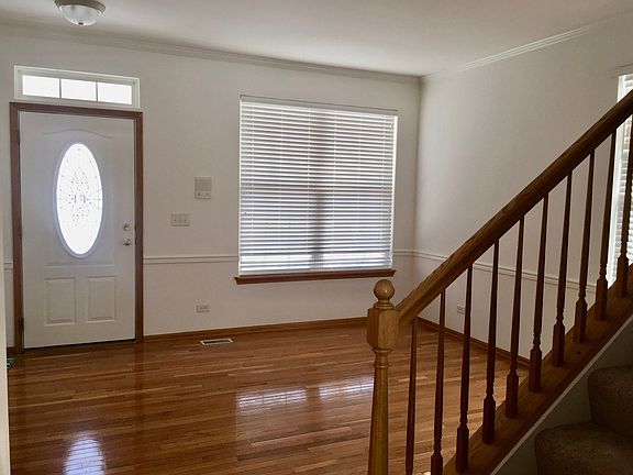 2nd image of 421 Redwing Dr
