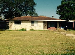 228 Cherry Ln, Bridge City, TX 77611