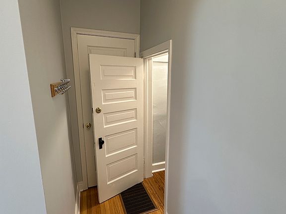 Fron Hall entry to staircase down