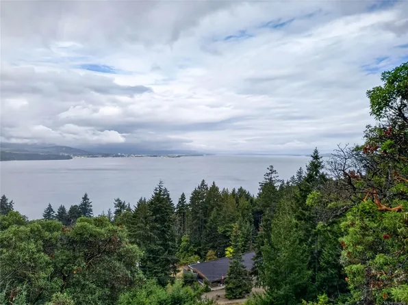 321 Collins Rd, Saltspring Island, BC V8K 2N1