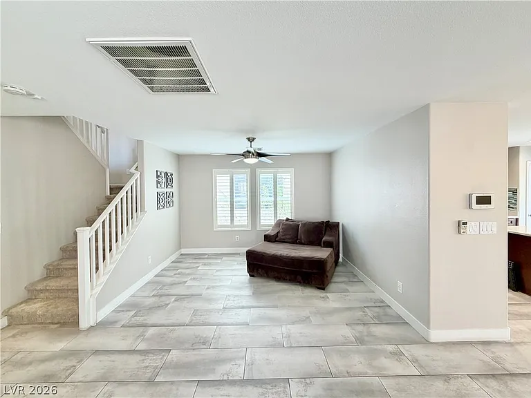 7449 Easingwold Dr — Photo 9
