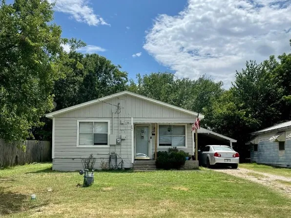 601 N Breckenridge St, Ennis, TX 75119