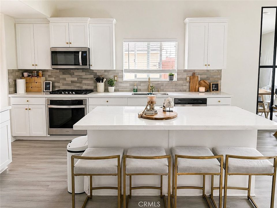 1st image of 28437 Pinon Ct
