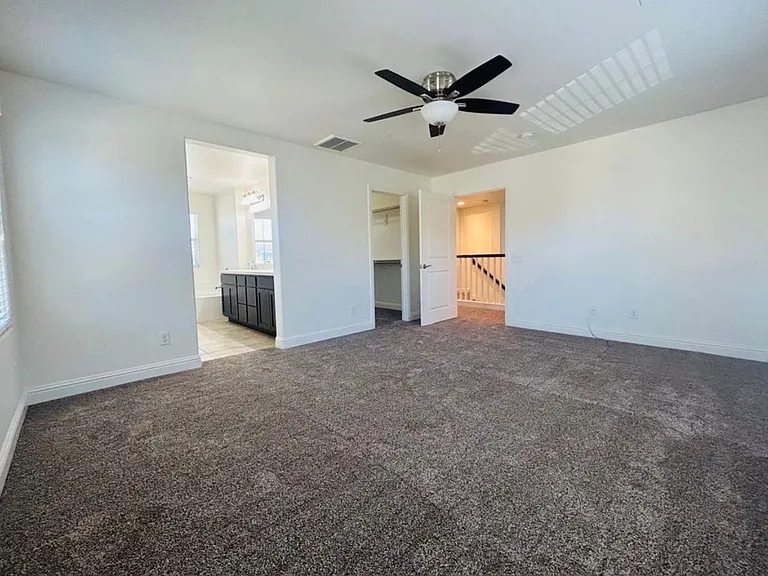 1172 Fox Field Ln — Photo 11