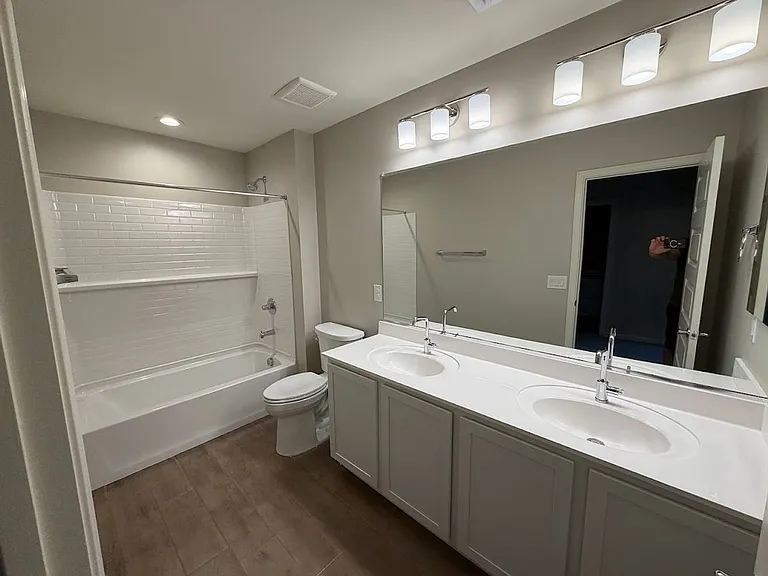 733 E Commonwealth Ave #7 — Photo 21