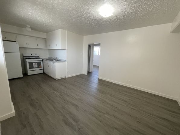 1315 N School St #11440843