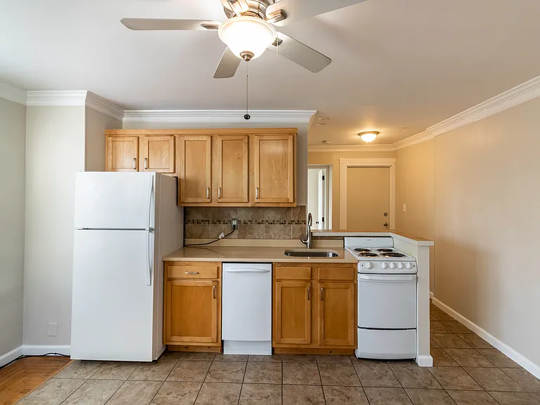 5615 Wellesley Ave #4 — Photo 5