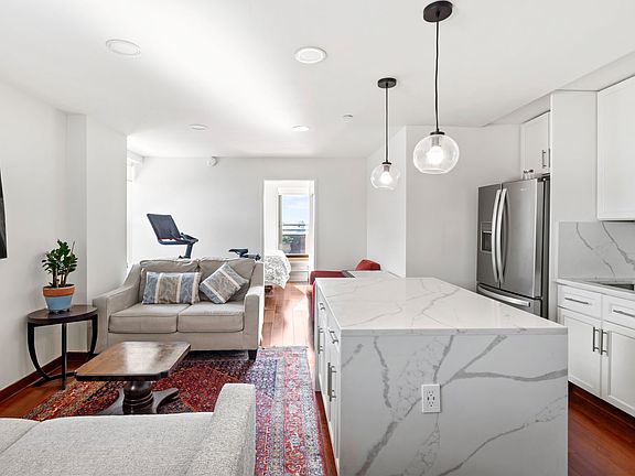 3rd image of 20 West St APT 36D