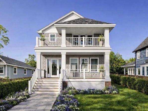 32 Central Ave, Ocean City, NJ 08226
