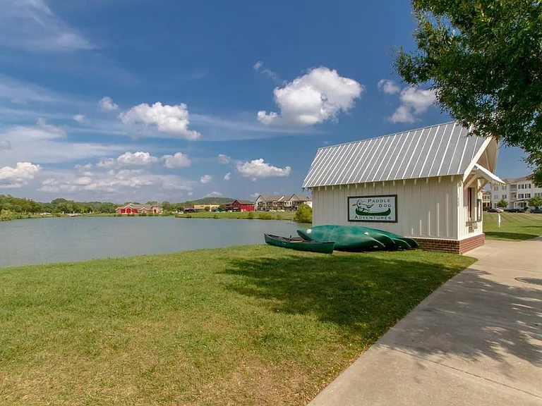 318 Byron Way — Photo 44