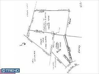 2nd image of 127 Rocky Glen Rd