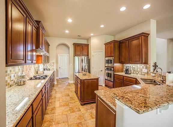 5th image of 2819 Collingwood Dr