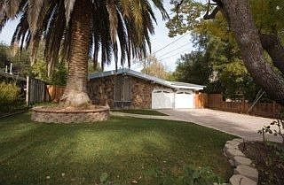 1st image of 18591 Montpere Way