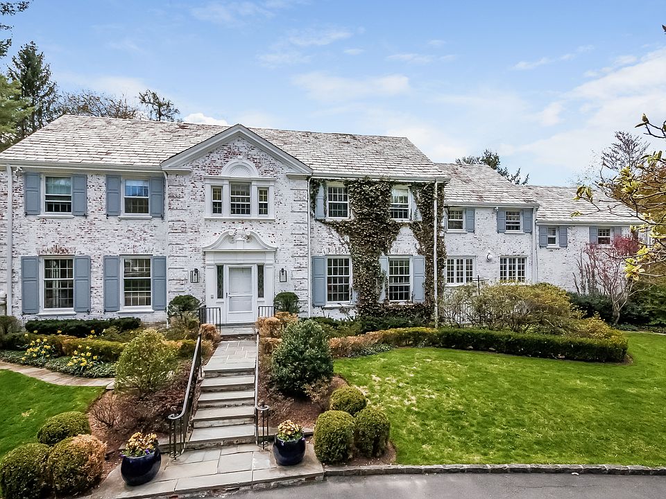 1st image of 62 Birchall Dr