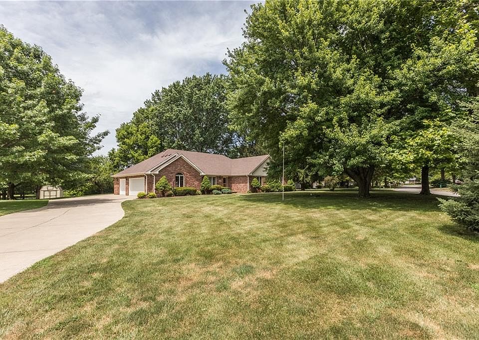 1st image of 7128 Hidden Valley Dr