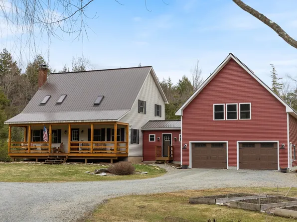 211 Red Maple Drive, Fletcher, VT 05448