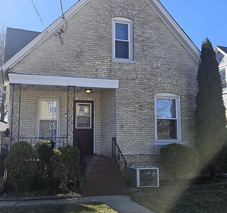 1st image of 2411 Prospect STREET