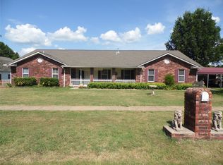 400 N State St, Wagoner, OK 74467