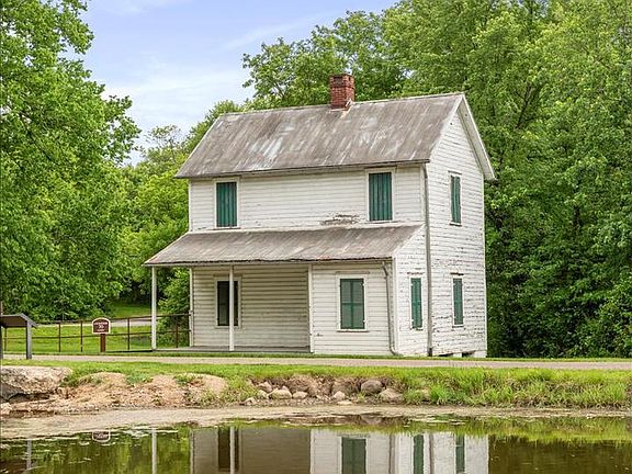 3rd image of Bakers Island Rd