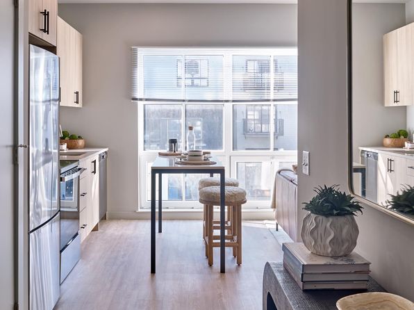 301 Winchester Ave #565