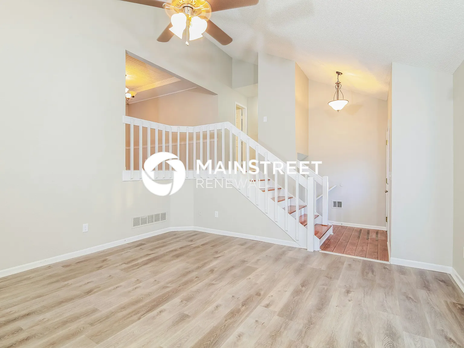 14501 Saint Andrews Dr — Photo 3