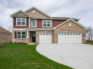 910 Booneway Ln, Bargersville, IN