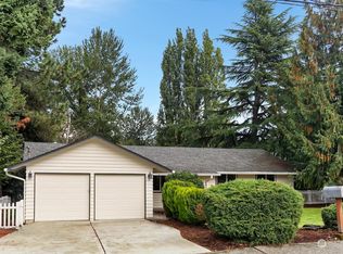 19304 92nd Ave NE, Bothell, WA 98011