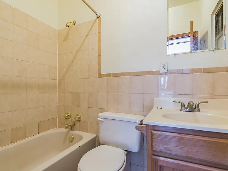 1116 Rhode Island Ave NW #B — Photo 13