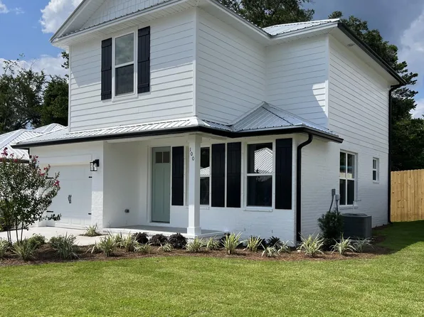 100 Penny Ln, Valparaiso, FL 32580