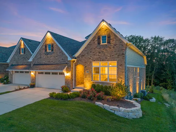 12216 Copper Ridge Dr, Lemont, IL 60439