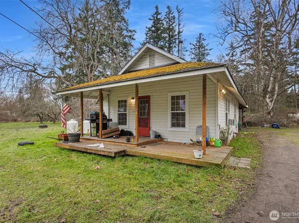 18507 96th Ave NW, Stanwood, WA 98292