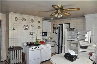 5th image of 215 Woodworth Ave