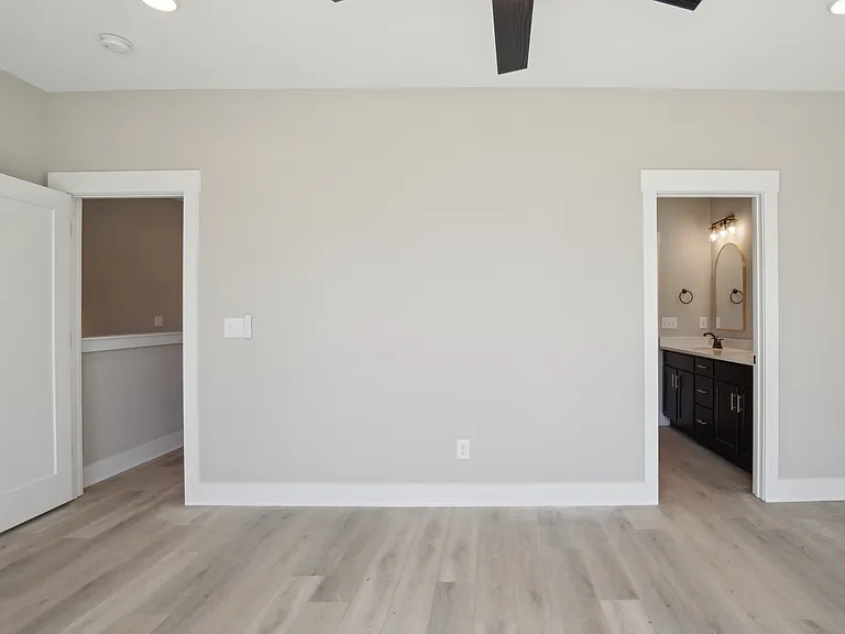 371 Archwood Dr — Photo 36