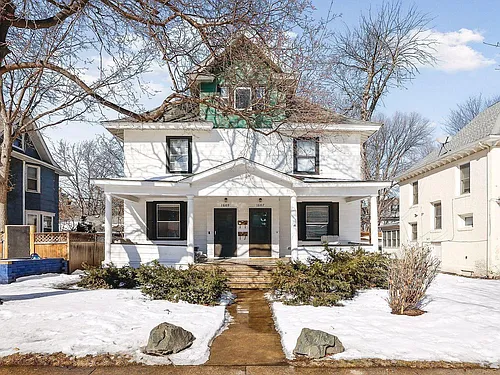 1607 Van Buren Ave Photo 1