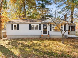 31 School St, Tewksbury, MA 01876