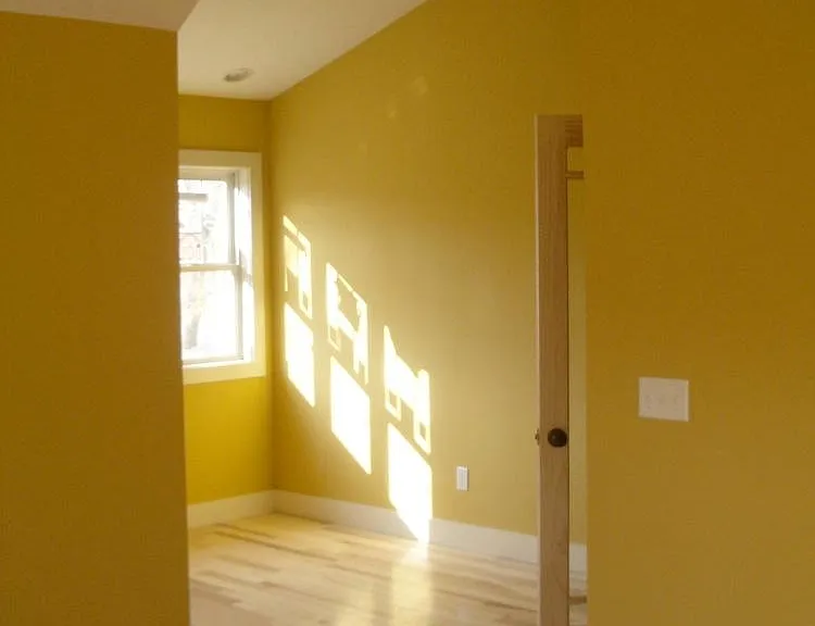 210 Wellington St — Photo 8