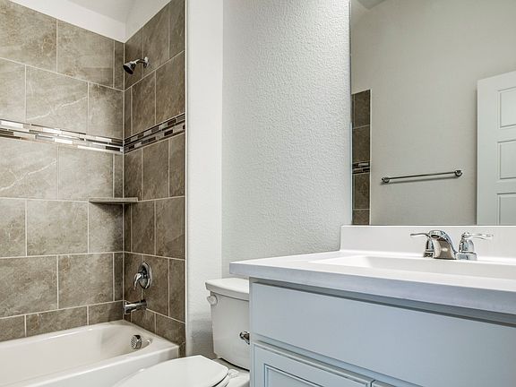 Stylish hall bath