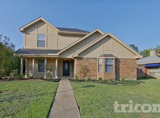2116 Stein Way, Carrollton, TX 75007