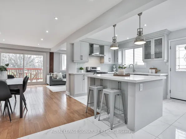 92 Picola Ct, Toronto, ON M2H 2N4