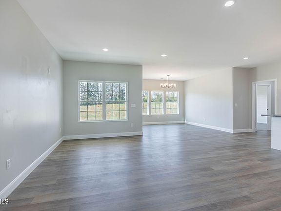 2nd image of 550 Gibson Loop